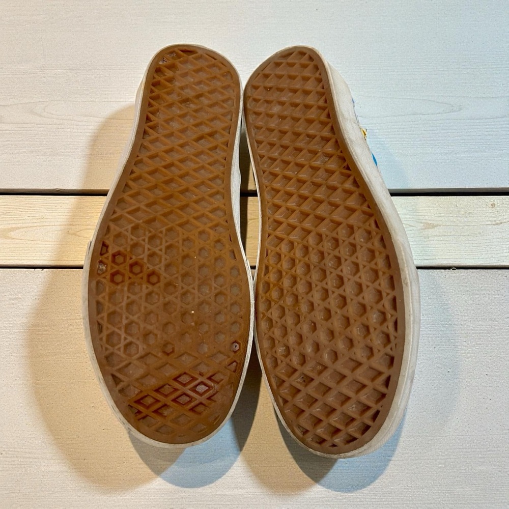 Vans Where’s Waldo Limited Edition Classic Slip-on Skate Shoes Men’s SIZE 6.5 - Picture 9 of 11